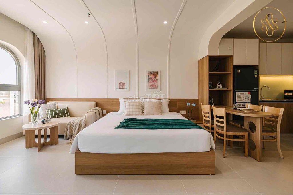 Phòng studio, ban công_diện tích 40m2_hẻm 1 Hoa Lan