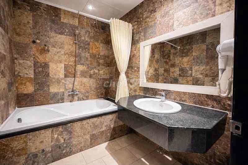 Phòng studio, ban công_diện tích 40m2_hẻm 1 Hoa Lan