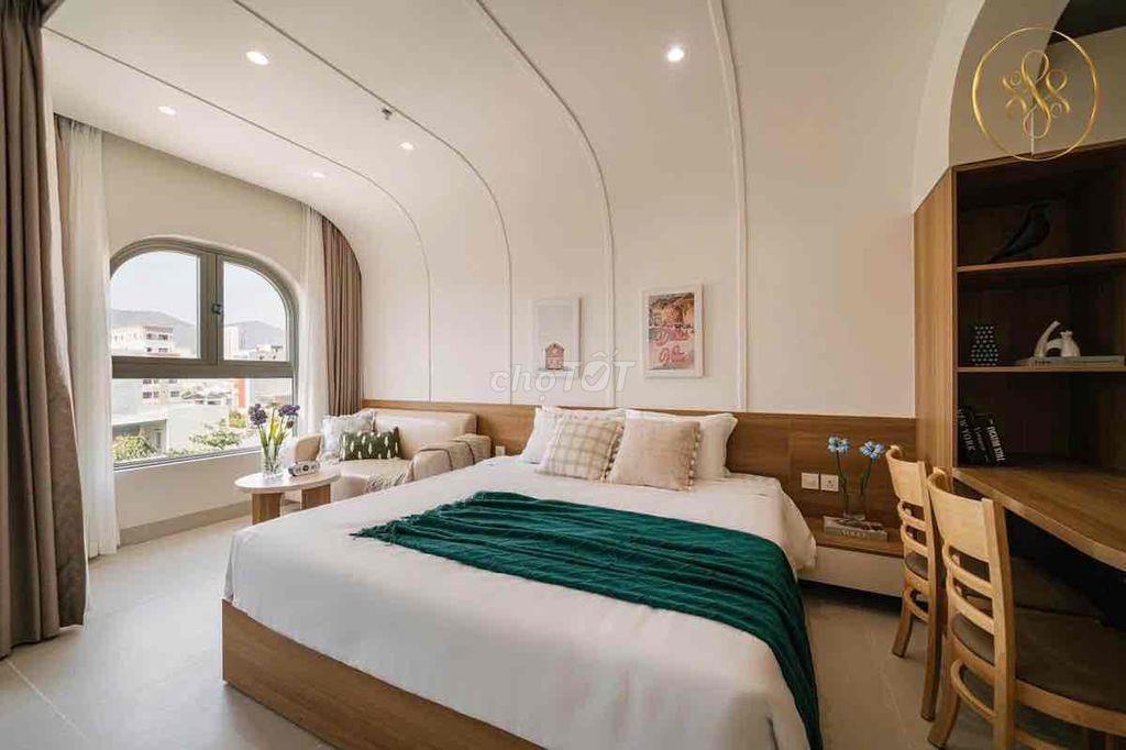 Phòng studio, ban công_diện tích 40m2_hẻm 1 Hoa Lan