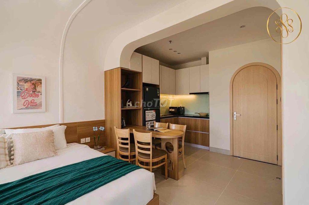 Phòng studio, ban công_diện tích 40m2_hẻm 1 Hoa Lan