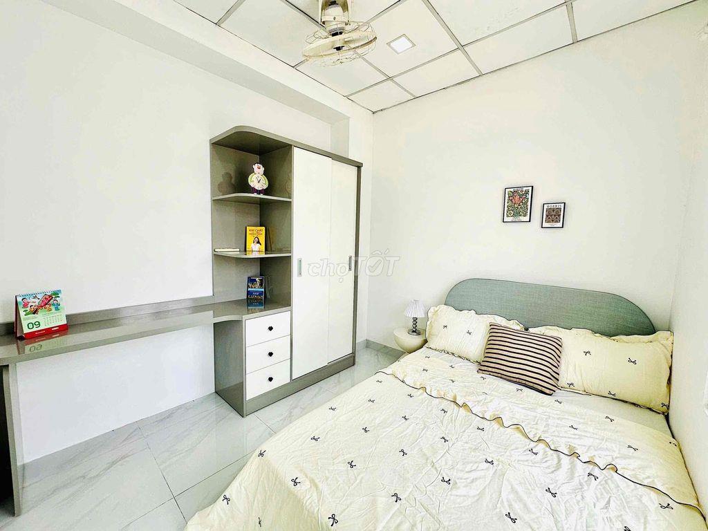 Phòng 1pn 1pk, ban công_diện tích 40m2_hẻm 74 Trương Quốc Dung