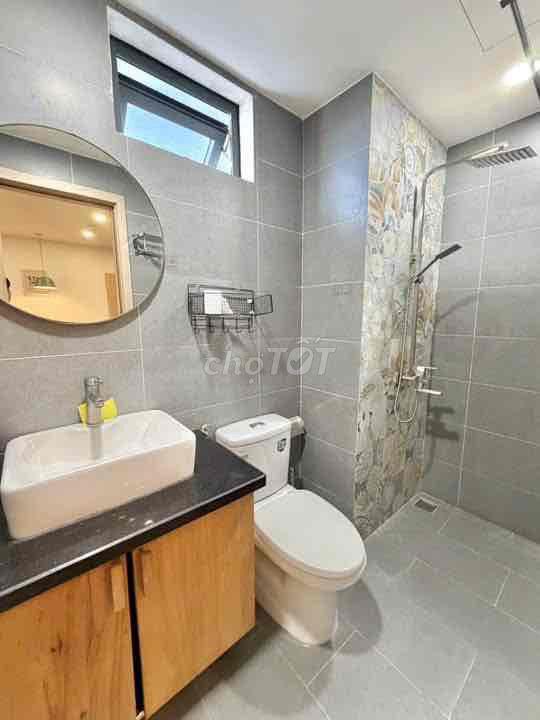 Phòng 1pn 1pk, cửa sổ lớn_diện tích 40m2_Hẻm 257 Phan Xích Long