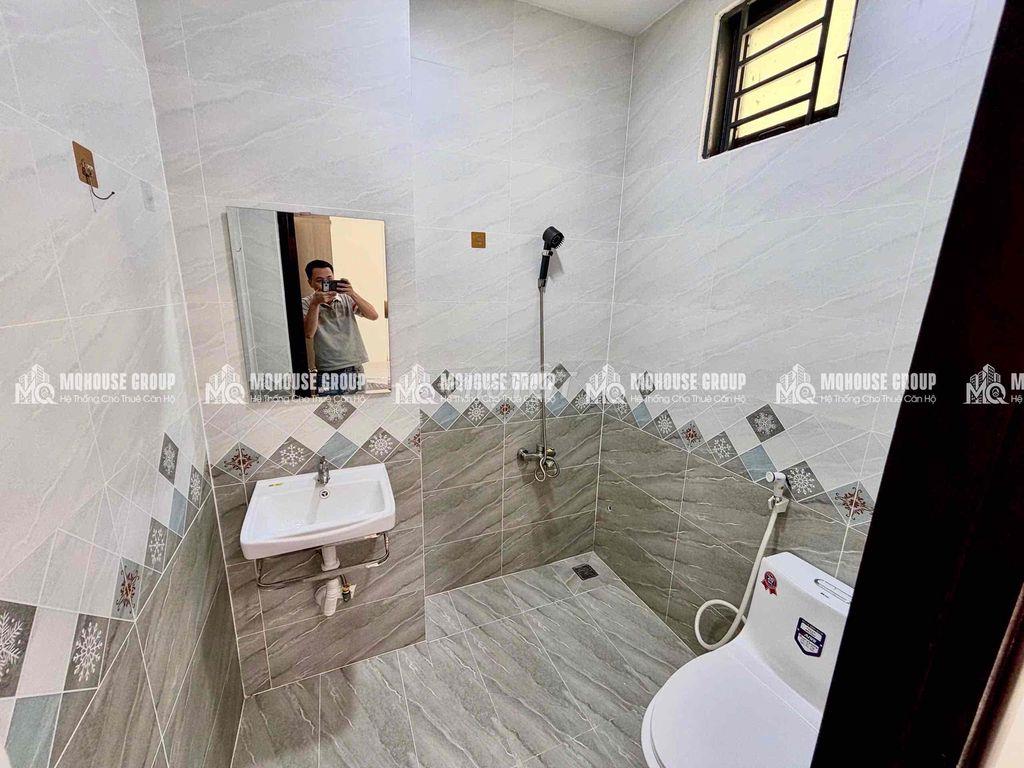 Phòng studio, cửa sổ trời_diện tích 35m2_hẻm 12 đào duy anh