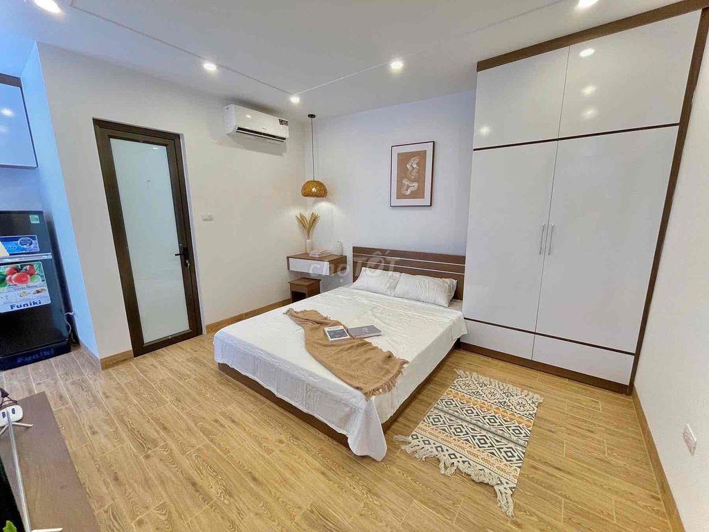 Phòng Studio, ban công_diện tích 40m2_Hoàng Văn Thụ