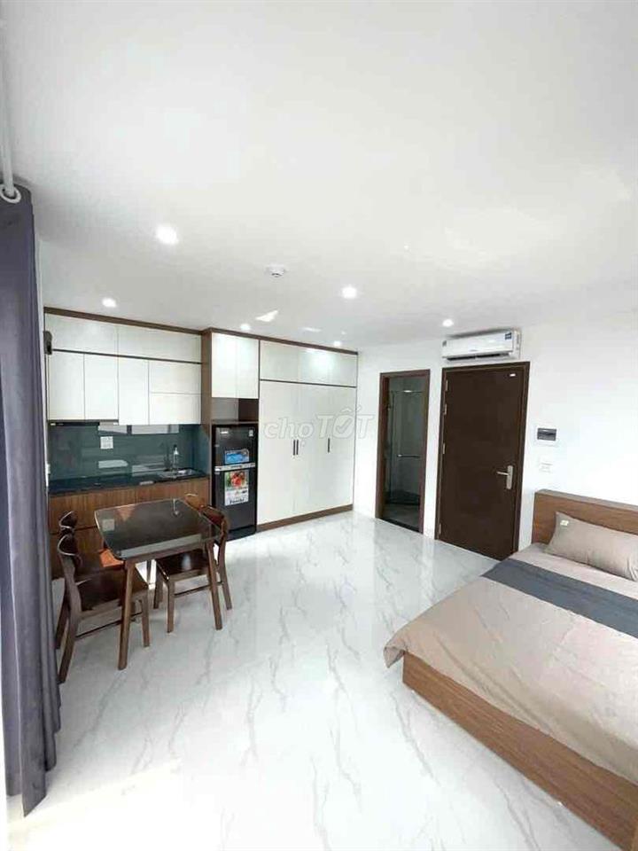 phòng studio,ban công_diện tích 40m2_Hồ Văn Huê