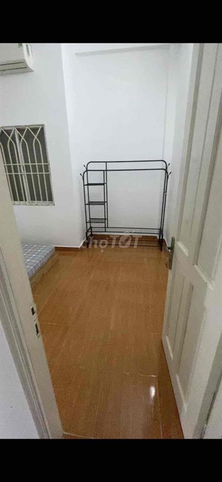 Phòng ngay trung tâm q1 nguyễn Trãi