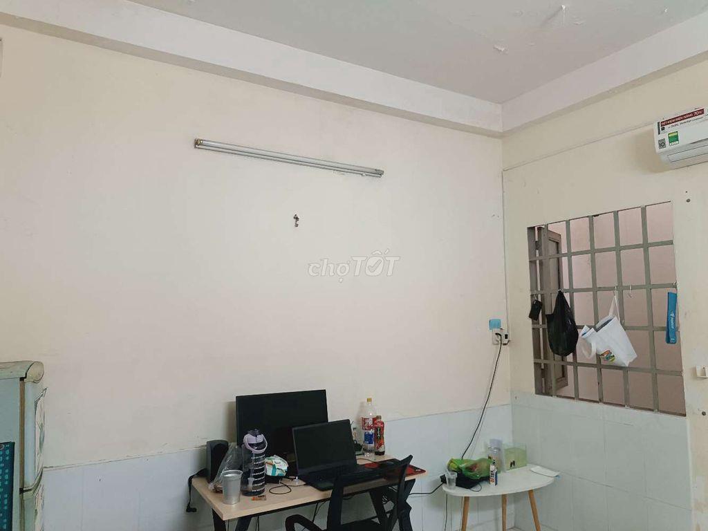 Tìm nam ở ghép phòng 25m² gần Bảy Hiền, Tân Bình