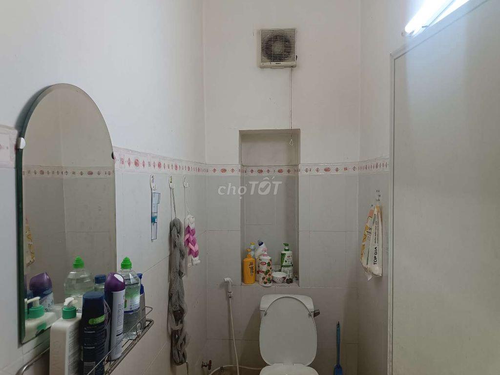 Tìm nam ở ghép phòng 25m² gần Bảy Hiền, Tân Bình