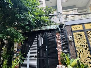 Mặt tiền công viên số 1 Cầu Xéo