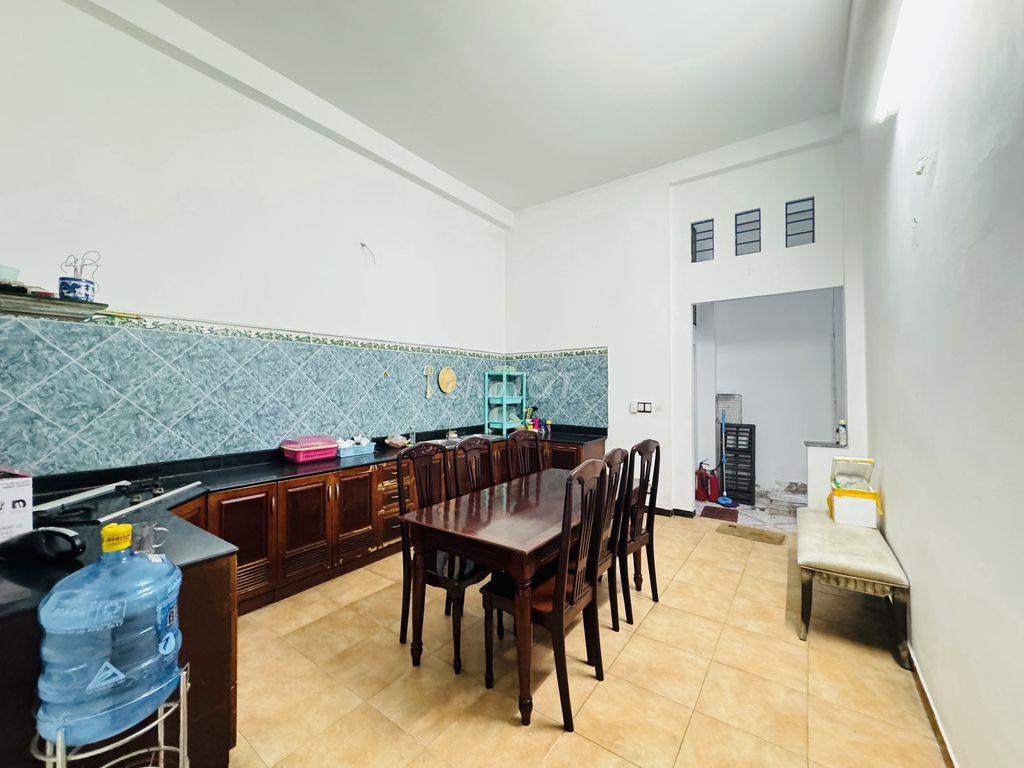 Mặt tiền công viên số 1 Cầu Xéo