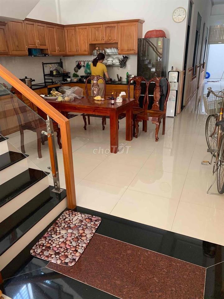 nhà chính chủ cần bán