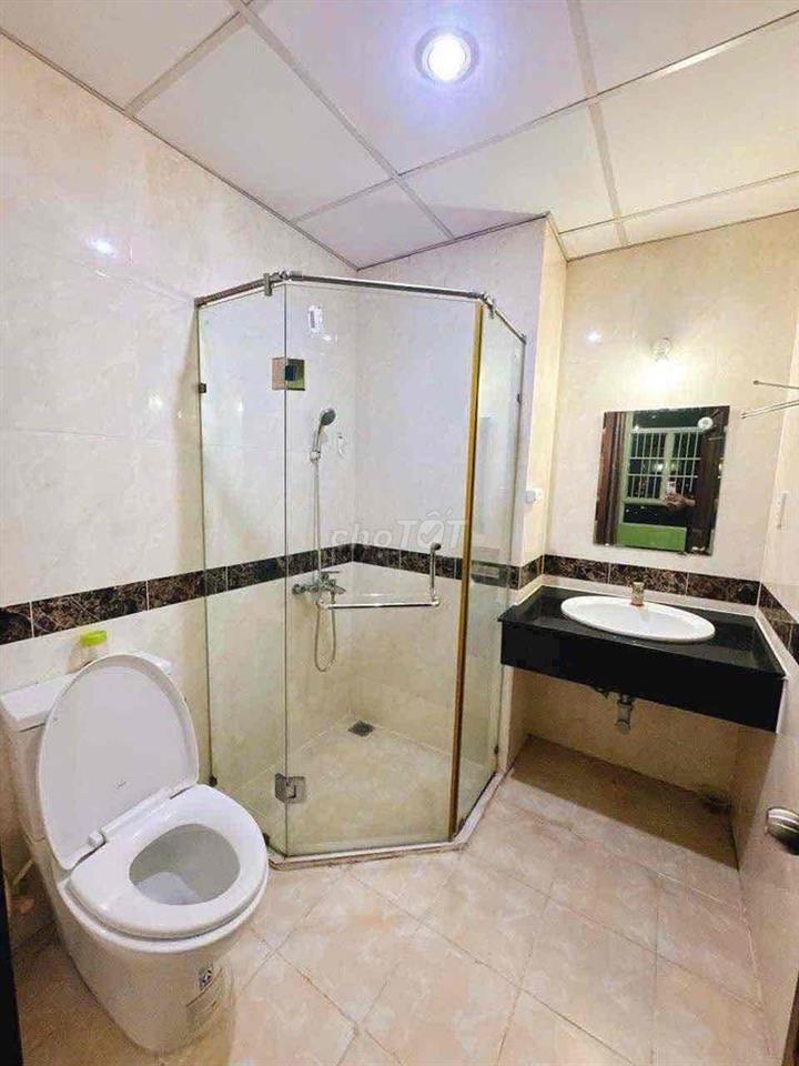 PASS 1 PHÒNG NGỦ (nữ) – CHUNG CƯ GIAI VIỆT, Q8