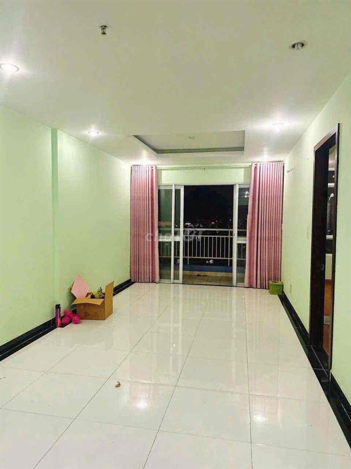 PASS 1 PHÒNG NGỦ (nữ) – CHUNG CƯ GIAI VIỆT, Q8