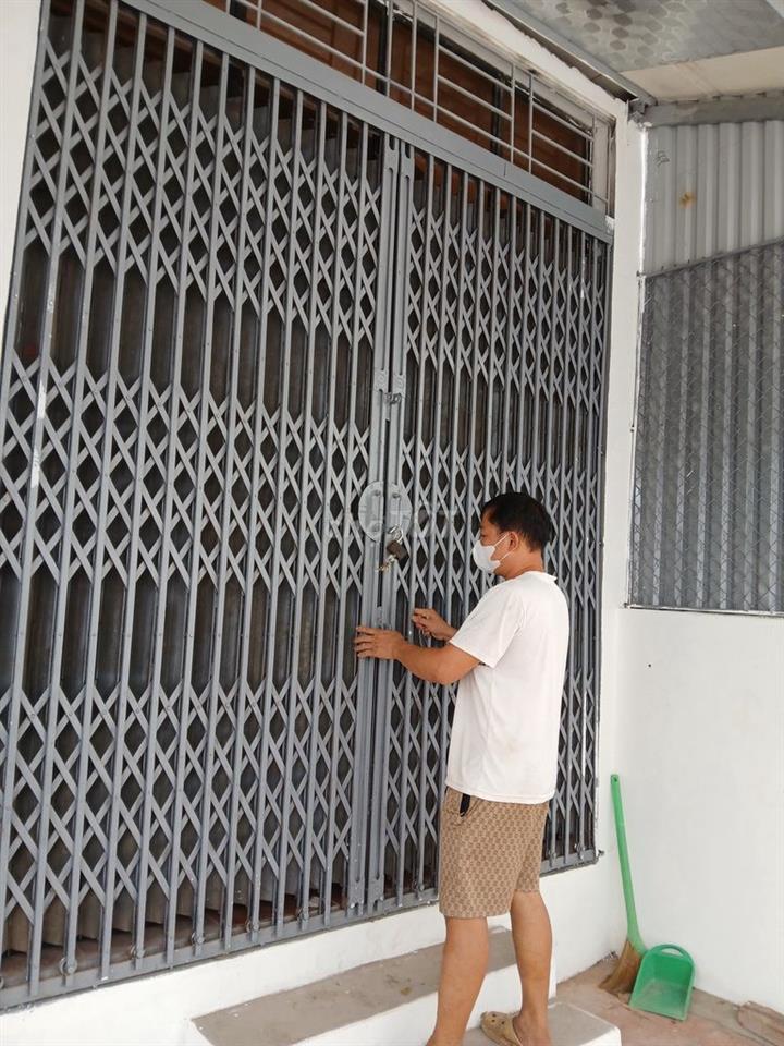 Cho Thuê Nhà 60m2, 2 phòng ngủ, 1 vệ sinh, có sân để xe 