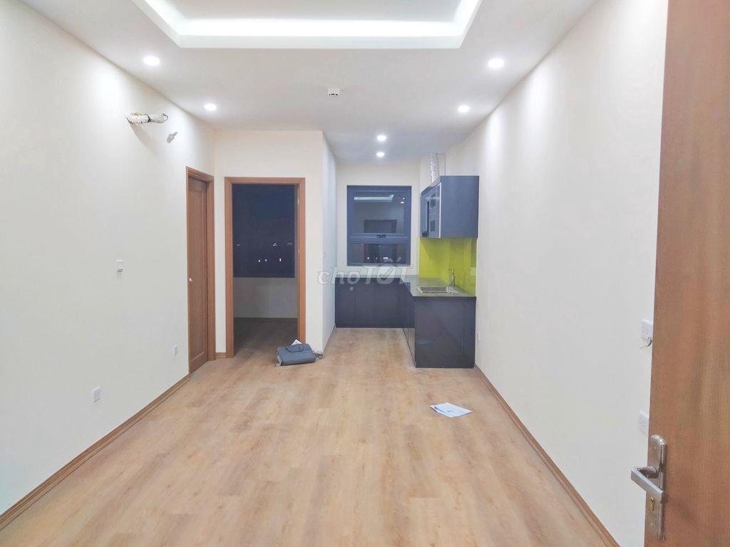 Cho thuê căn hộ 2 phòng ngủ view sông thoáng mát 