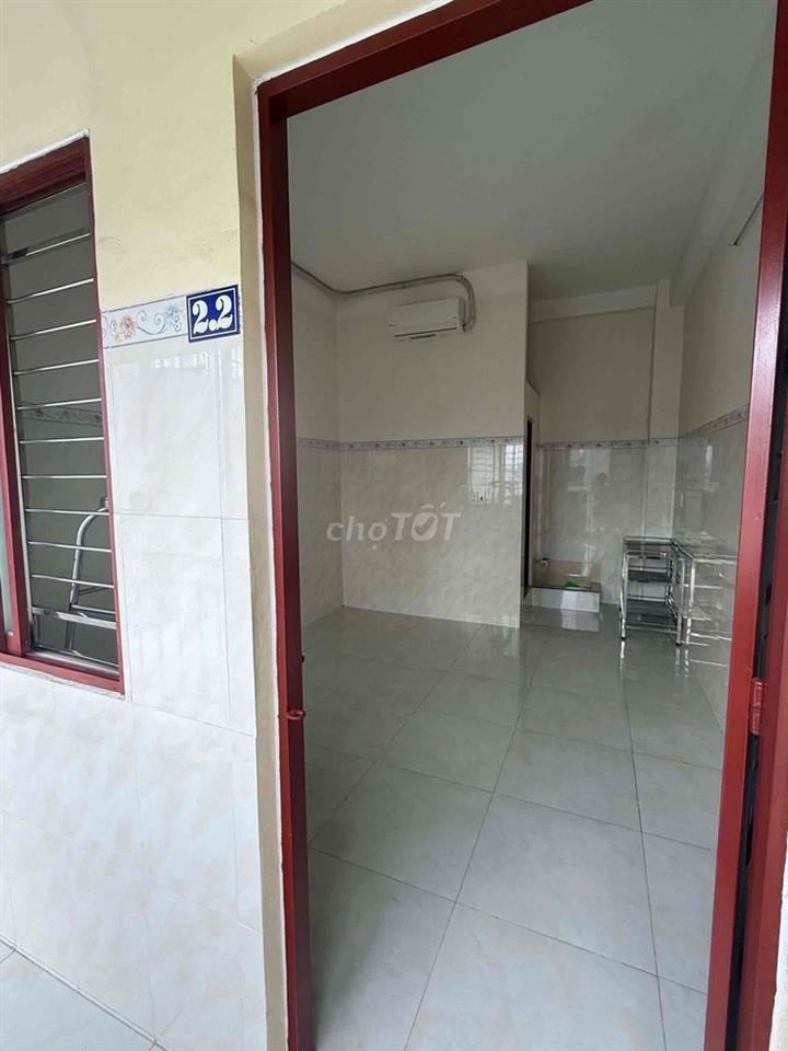 Phòng trọ Q12 có ban công
