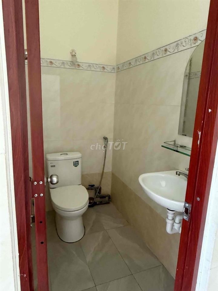 Phòng trọ Q12 có ban công