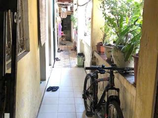 Cho thuê căn hộ tập thể A2 Văn Chương, Khâm Thiên
