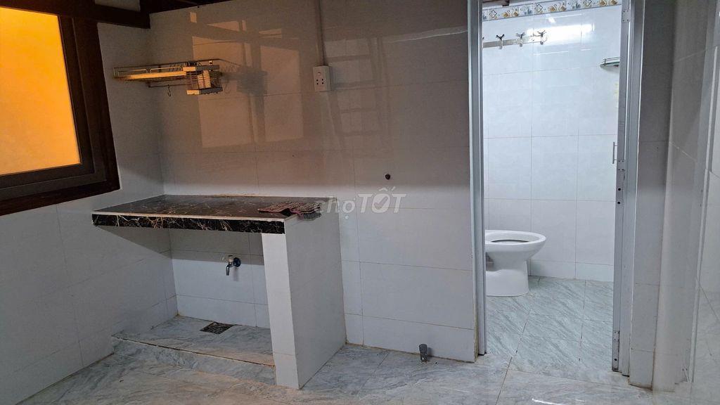 Phòng trọ Số 9, Đường Lê Thị Chợ, P. Phú Thuận, HCM