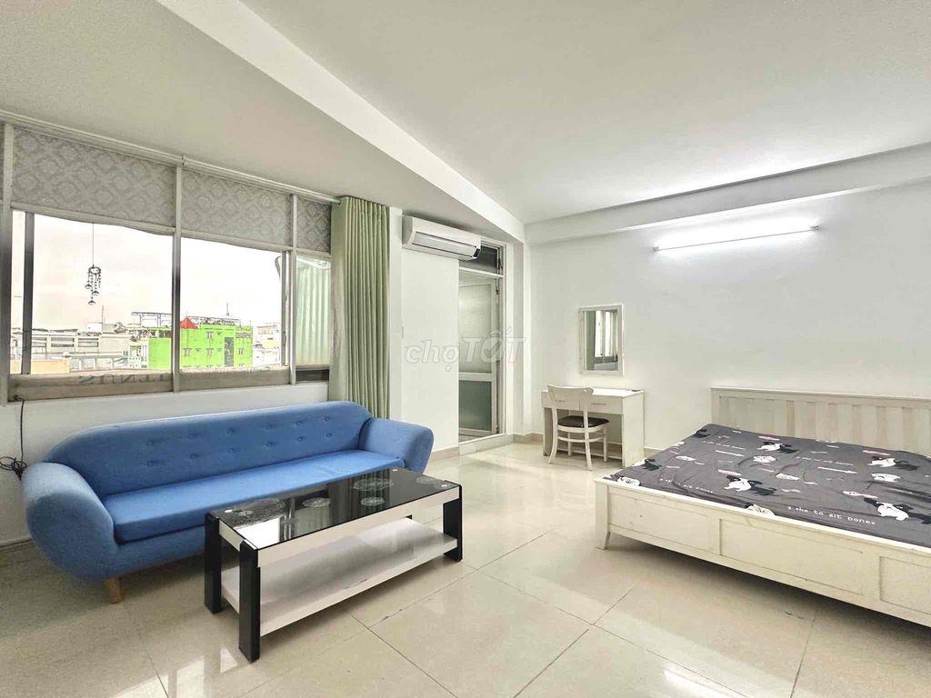 STUDIO CỬA SỔ SIÊU THOÁNG