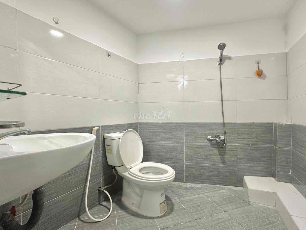 STUDIO CỬA SỔ SIÊU THOÁNG