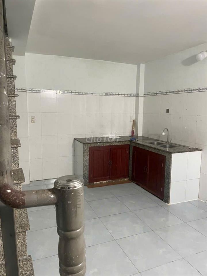 Cho thuê MB KCD Dĩ an, 5 x 15m, giá 7.5tr/ tháng