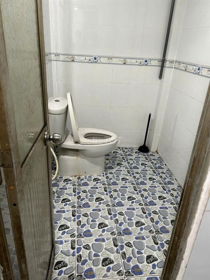 Cho thuê MB KD ngay 550 dĩ an, 7tr/ tháng