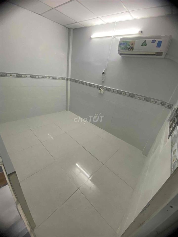 Nhà cho thuê lâu dài hẽm 88 Nguyễn khoái P2 Quận 4