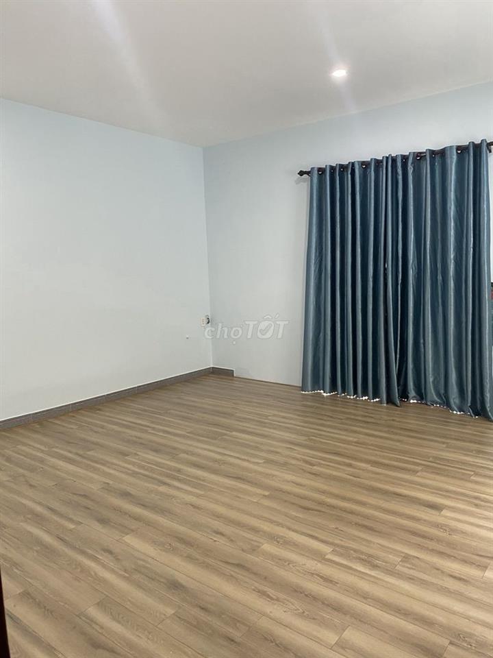 BÁN NHÀ 3 TẦNG 100M2 NGAY BẾN XE TRUNG TÂM TP ĐÀ NẴNG