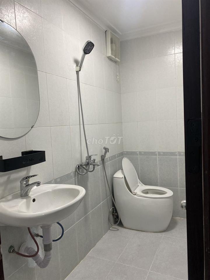 BÁN NHÀ 3 TẦNG 100M2 NGAY BẾN XE TRUNG TÂM TP ĐÀ NẴNG