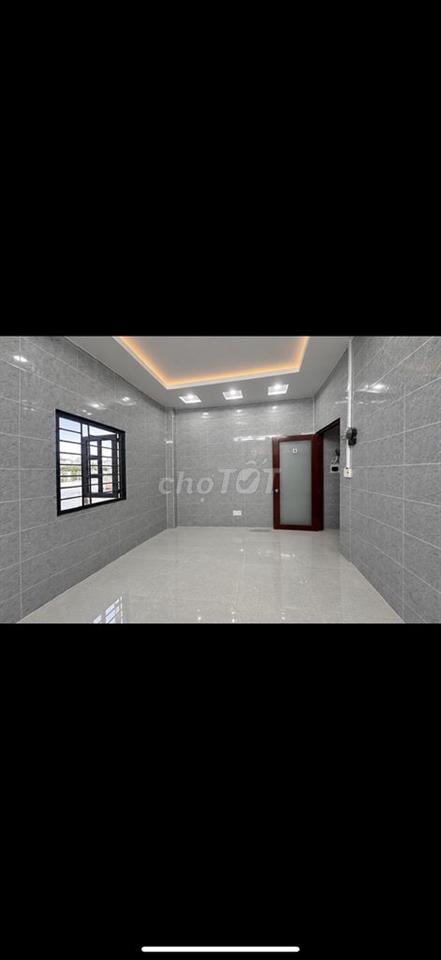 Giao giữa Lê Đức Thọ Và Nguyễn Oanh