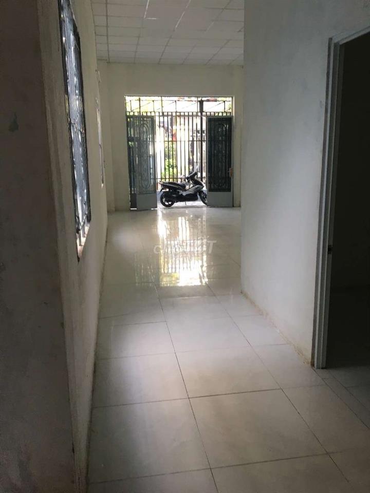 NHÀ BÁN 6,55tỷ 1/đường Phan văn hớn, xã bà điểm