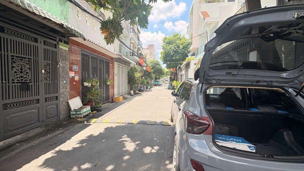 NHÀ 2 TẦNG CÓ DÒNG TIỀN
60,4m² | 2,4 × 16m | Lê Văn Khương, Q12