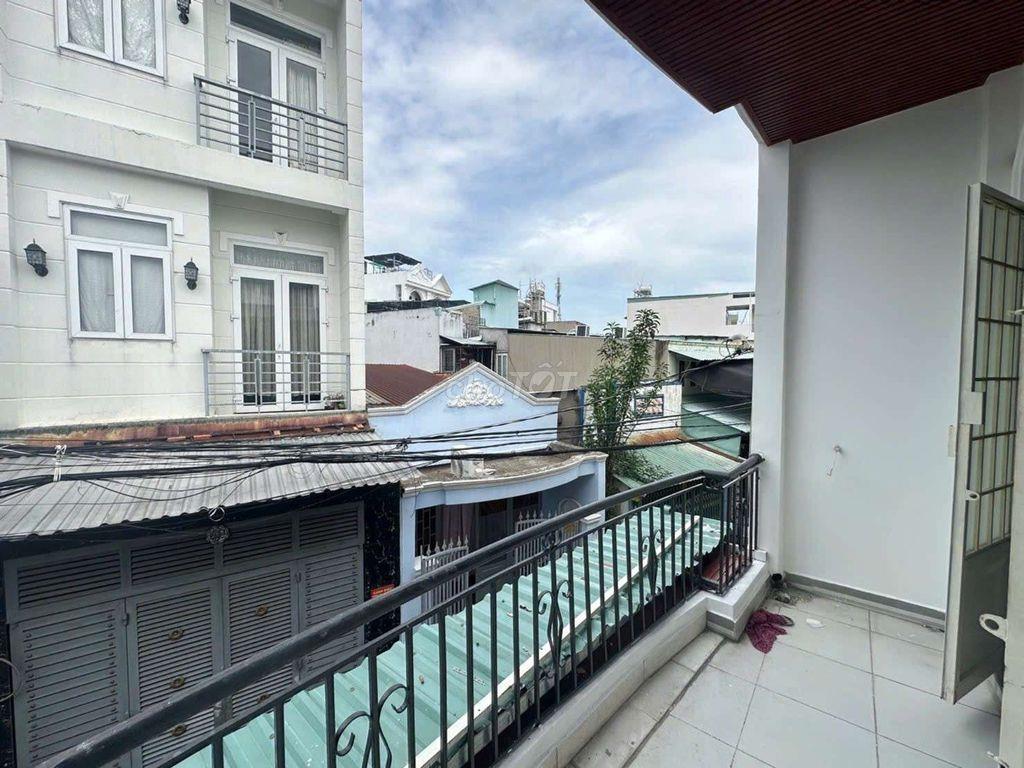 Nhà đẹp Quận 12