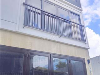 Nhà 4 tầng đẹp quận 12