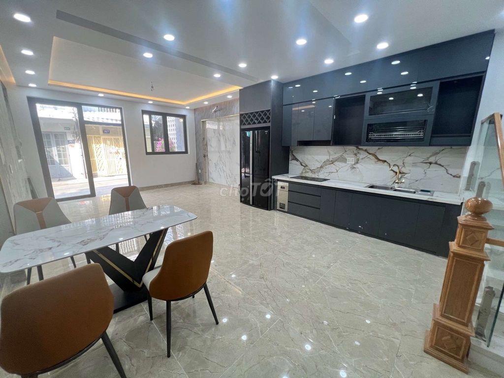 Nhà mới trung mỹ tây