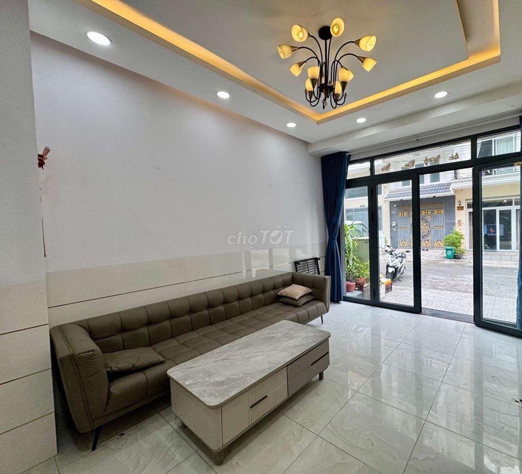 🚨 CHỦ BÁN GẤP – GIẢM 200 TRIỆU – NHÀ 3 TẦNG LÊ VĂN KHƯƠNG