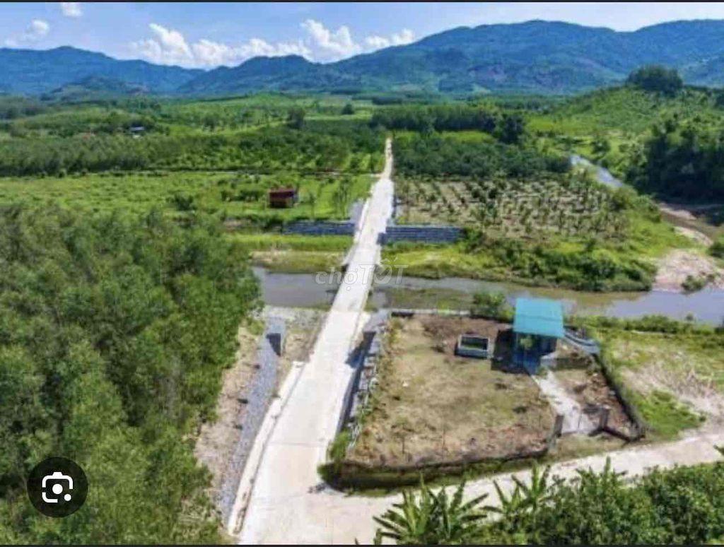 CHÍNH CHỦ BÁN ĐẤT VƯỜN HỚN 2.000M² – ÔM SUỐI NƯỚC CHẢY QUANH NĂM