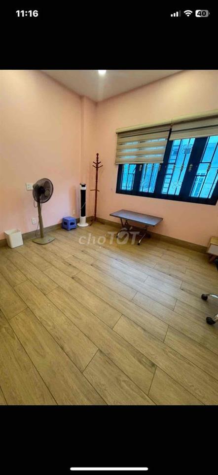 cần cho nữ thuê phòng một mình