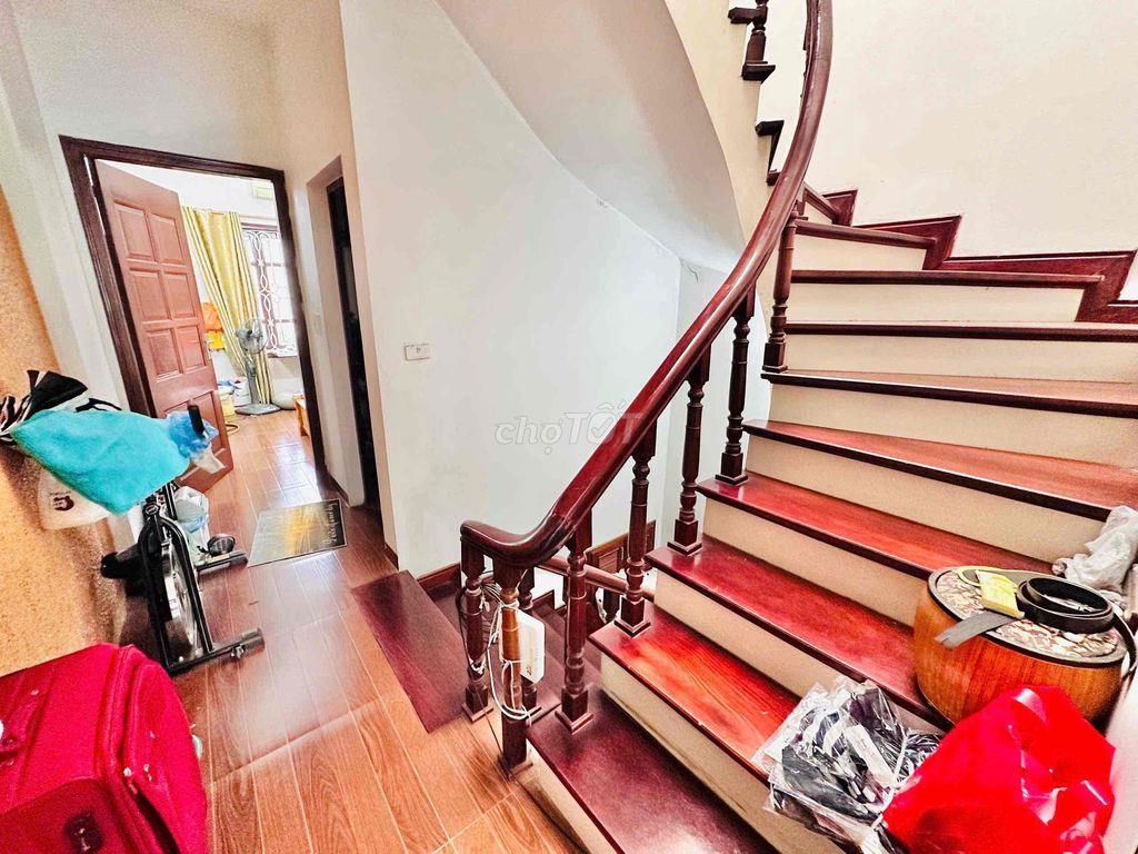Bán nhà mặt tiền đường Phú Diễn cạnh Đại học Tài nguyên Môi trường