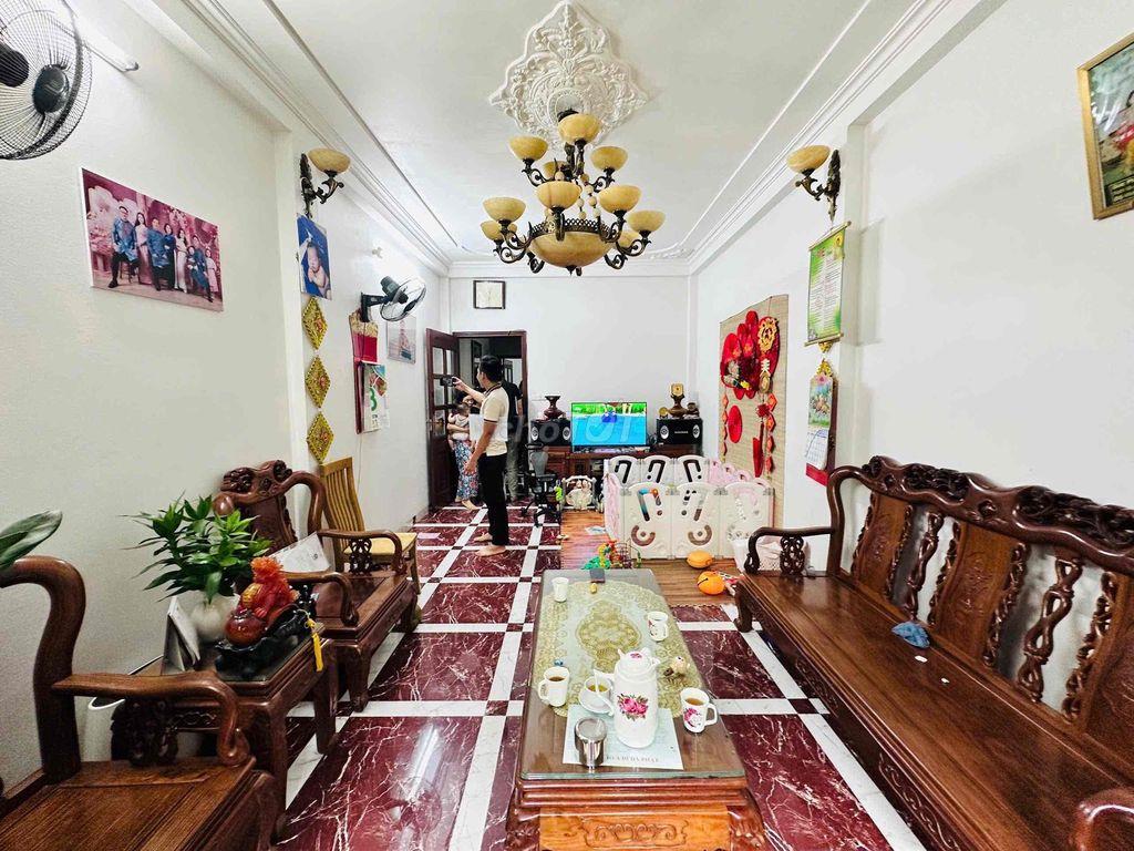 Bán nhà mặt tiền đường Phú Diễn cạnh Đại học Tài nguyên Môi trường