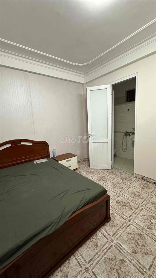 Chính chủ cần cho thuê nhà thứ 2 trong ngõ rộng 45 Đinh Tiên Hoàng
