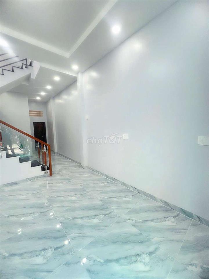 Bán Nhà 3 Tầng Tại P12 Q6