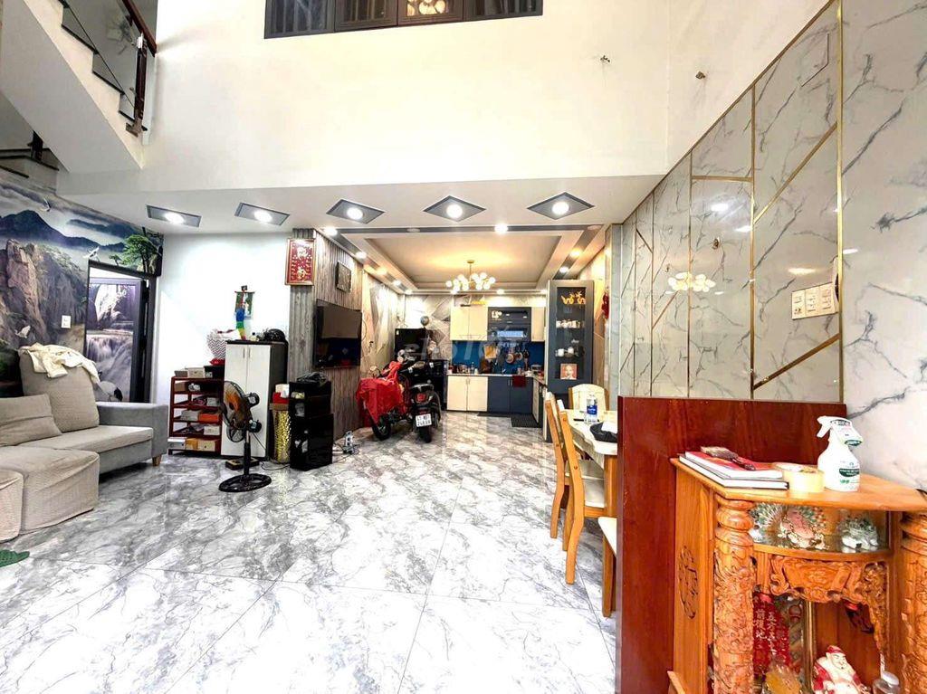 cho thuê nhà ngang 7m 5 tấm Nguyễn Văn Luông