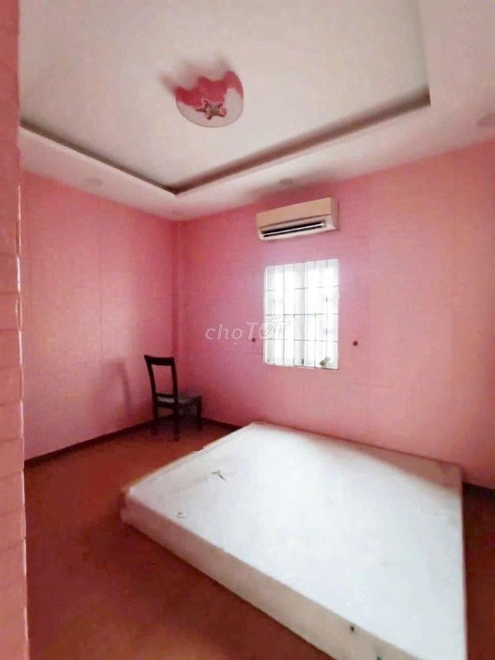 Cho thuê nhà mặt tiền CXPL D P10 Q6