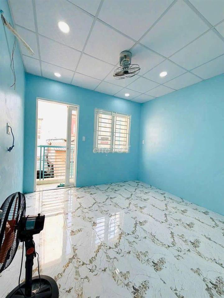 Cho thuê nhà hẻm ba gác Phạm Văn Chí Q6