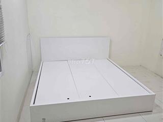 Cho sinh viên thuê CHDV có trang bị sẵn giường, tủ áo, máy lạnh
