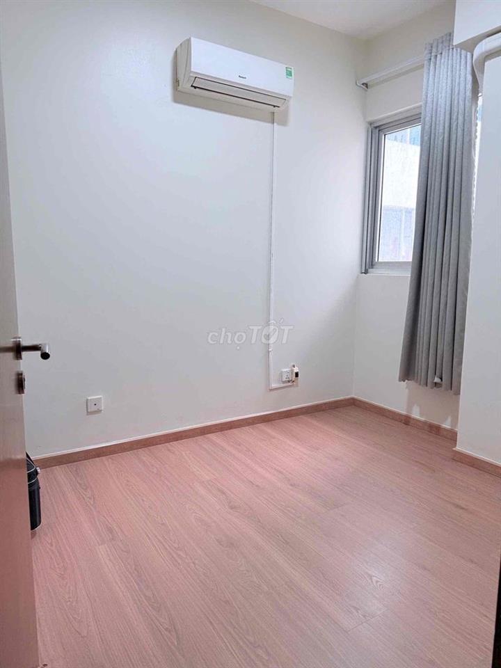 Cần bán căn hộ chung cư Ruby-Celadon City