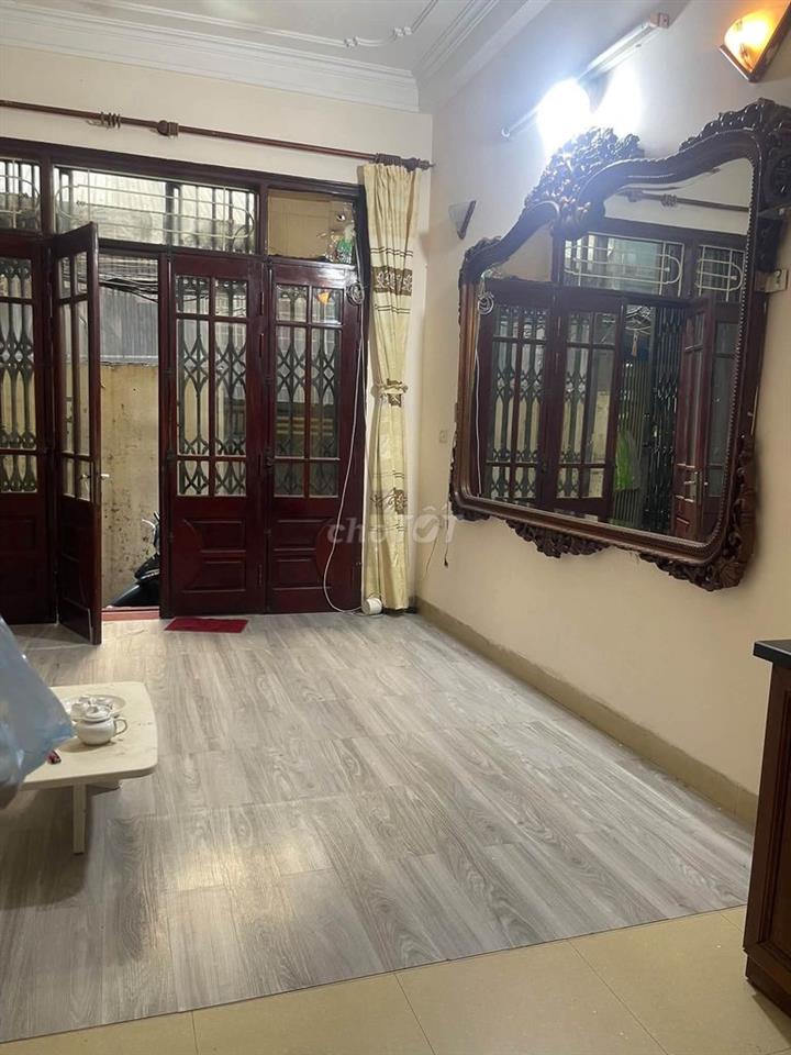 Cho thuê nhà 5 tầng 3PN phố Nghĩa Dũng, Ba Đình