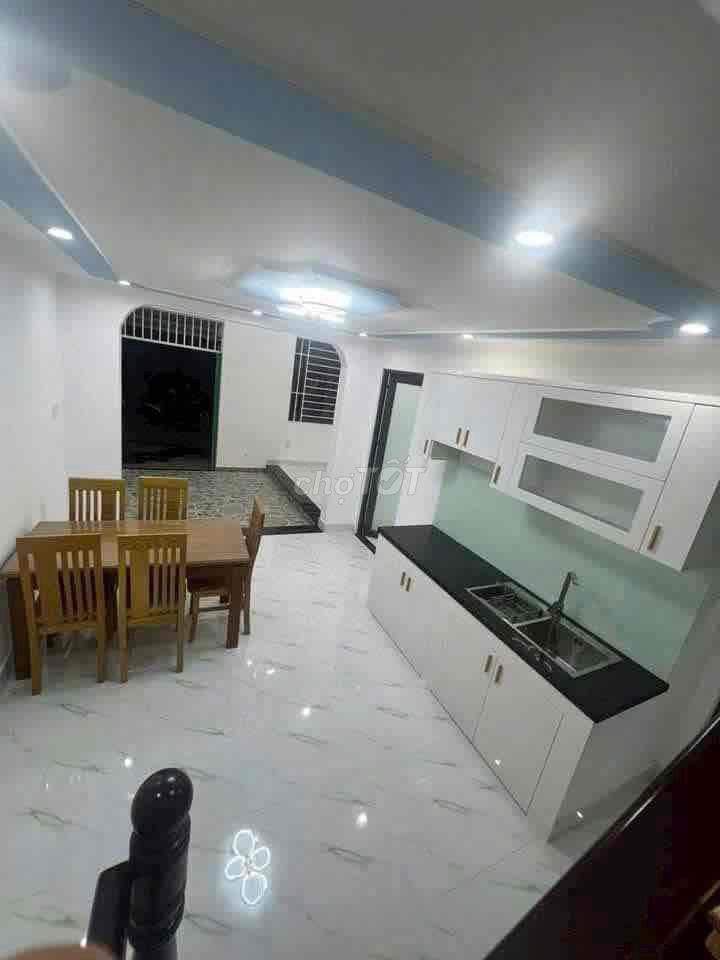 cho thuê nhà nguyên căn có đồ dùng đầy đủ , nhà mới